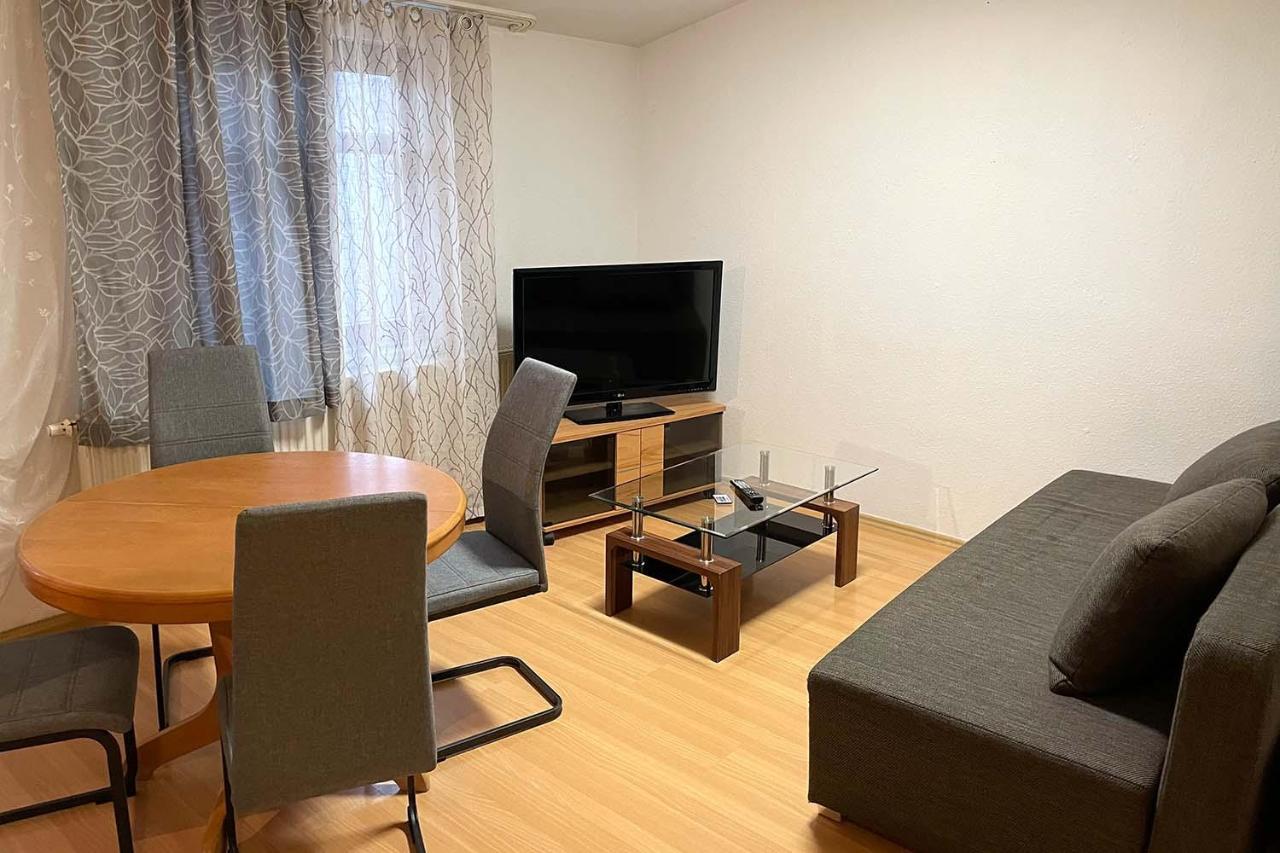 City Apartment With Wifi Near Jena Kahla  Zewnętrze zdjęcie